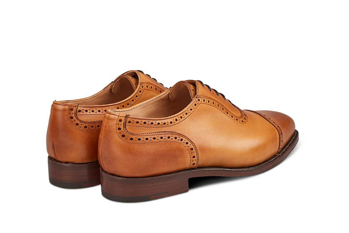 Belgrave Toecap Oxford Town Shoe in 1001 Burnished