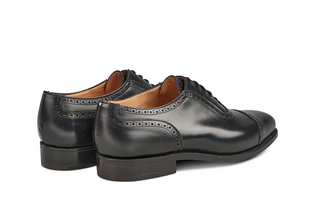 Belgrave Toecap Oxford Town Shoe in Black Calf