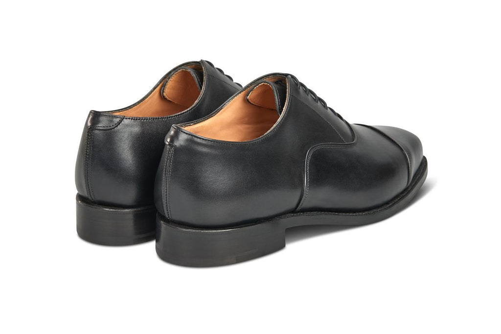 Regent Plain Toecap Oxford Town Shoe in Black Calf